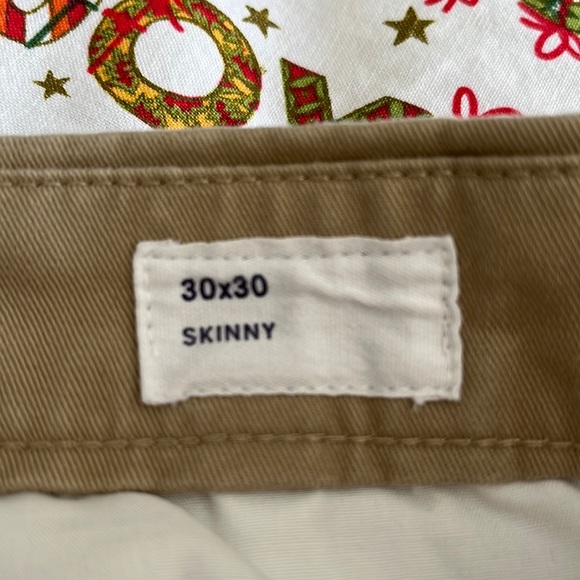 GAP Men’s 5- pocket khaki pants - Picture 2 of 5